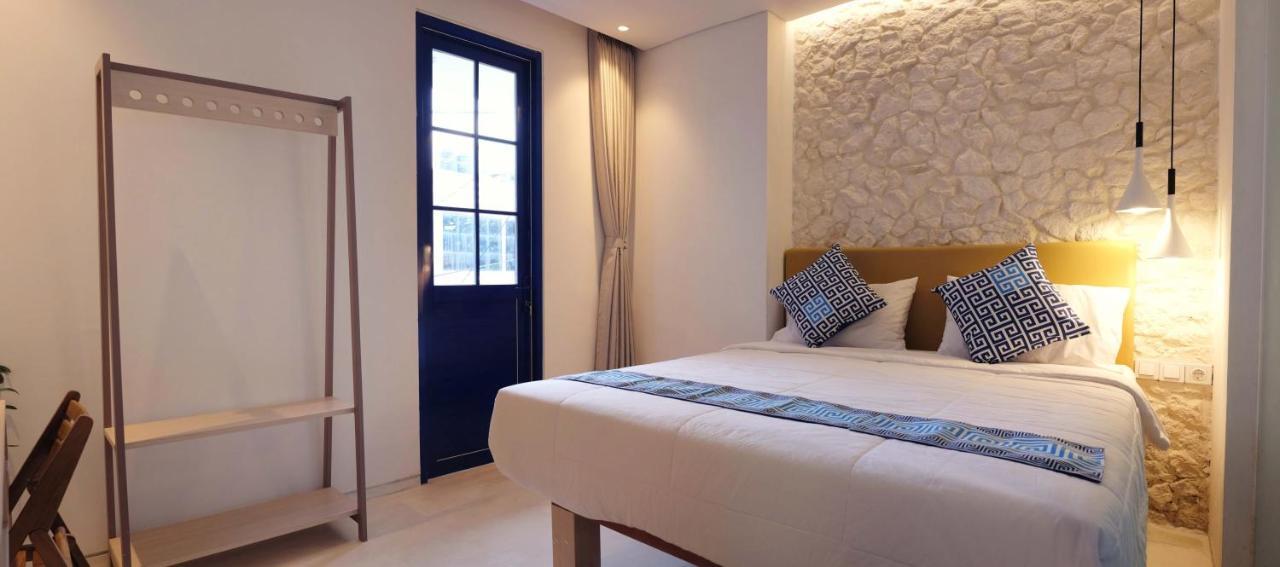 Little Mykonos Hotel Bandung Exterior photo