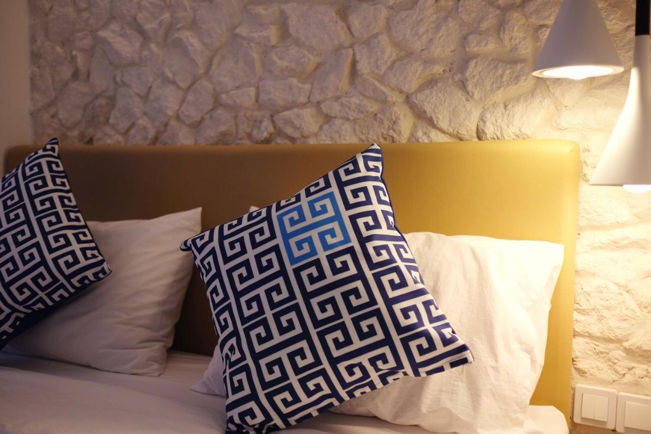 Little Mykonos Hotel Bandung Exterior photo