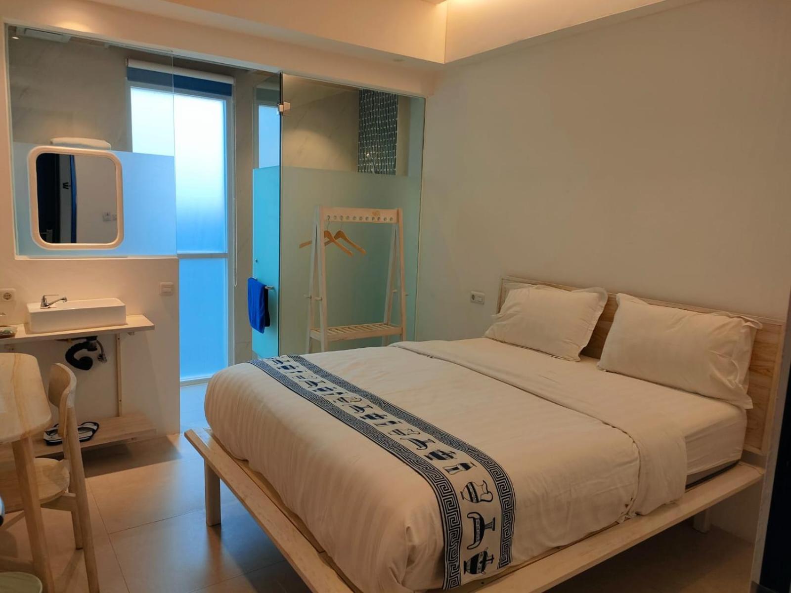Little Mykonos Hotel Bandung Exterior photo