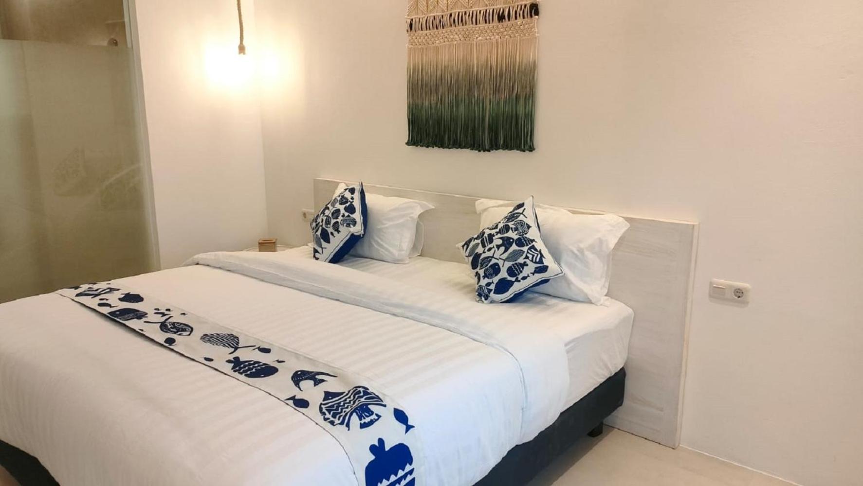Little Mykonos Hotel Bandung Exterior photo